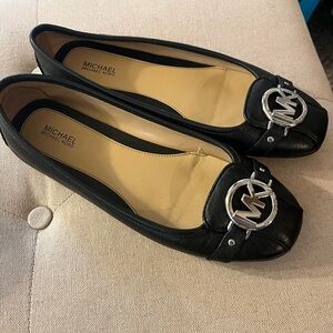 Michael Kors black leather flats. SIZE 8.5